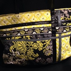 Vera Bradley Zipper Tote